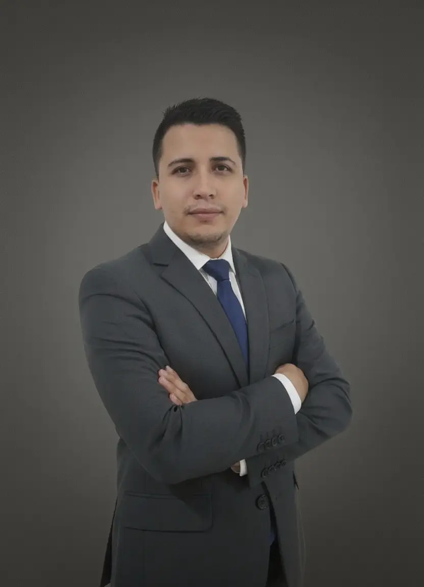 Hugo Julian Llanten - Analista diseñador de sistemas